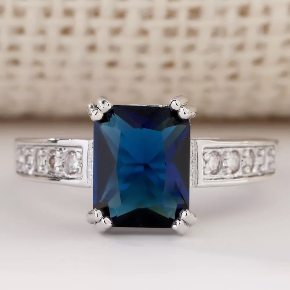 Blue Sapphire Gem Ring